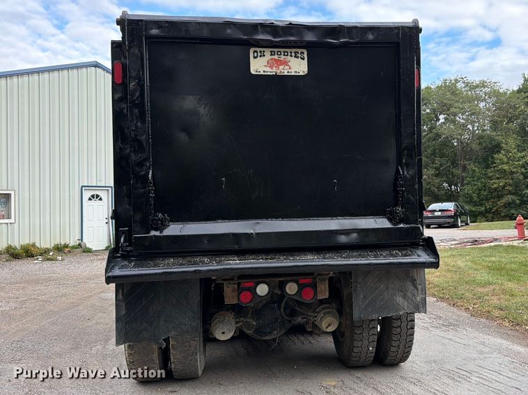 image for item FK3482 2017 Peterbilt 567 