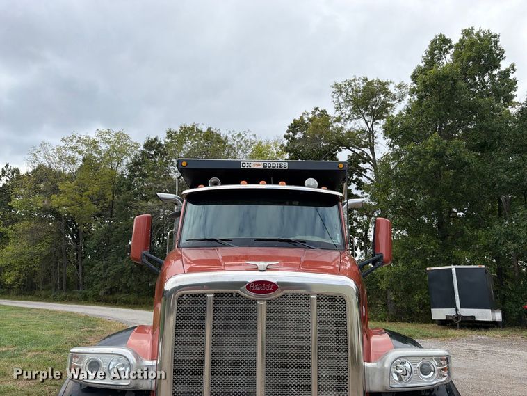 image for item FK3482 2017 Peterbilt 567 