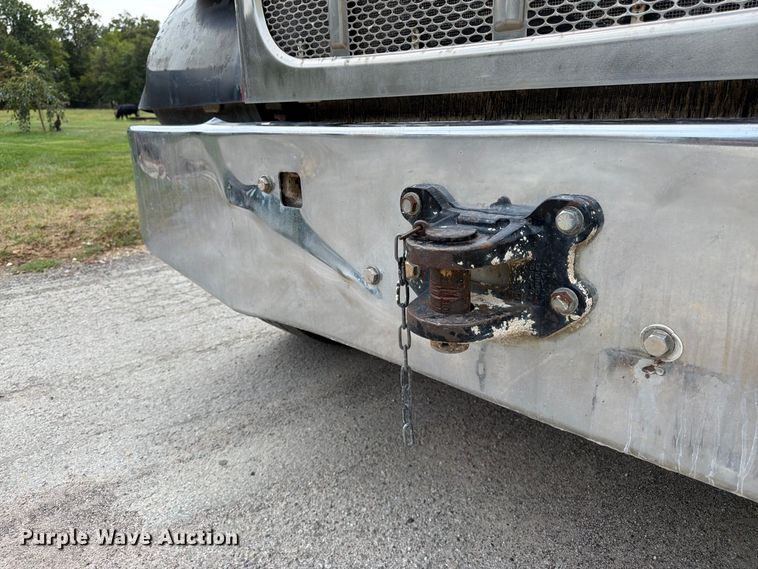 image for item FK3482 2017 Peterbilt 567 