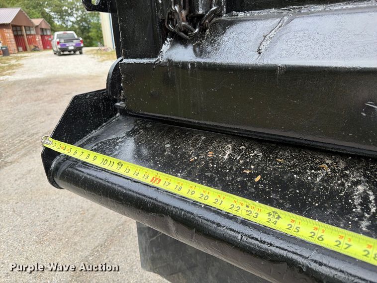 image for item FK3482 2017 Peterbilt 567 