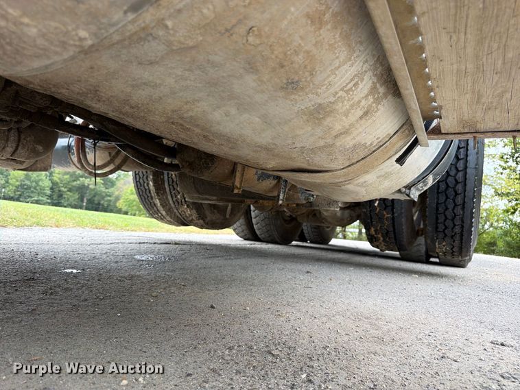 image for item FK3482 2017 Peterbilt 567 