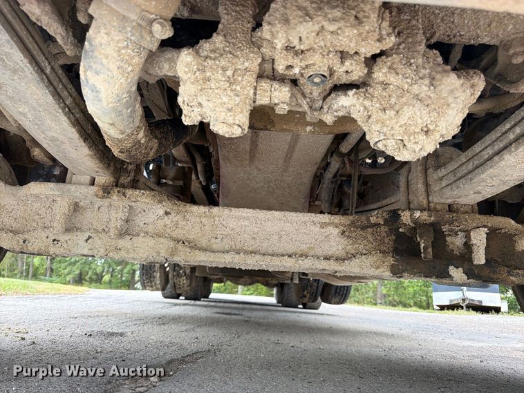 image for item FK3482 2017 Peterbilt 567 