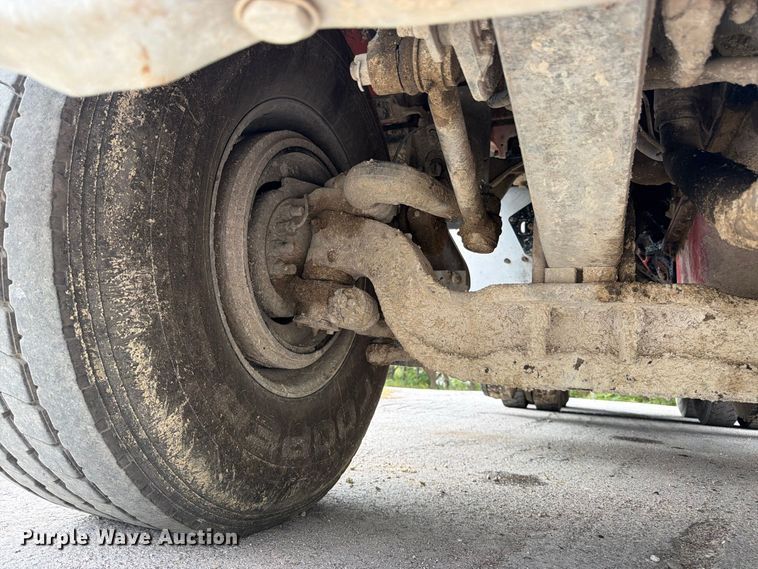 image for item FK3482 2017 Peterbilt 567 