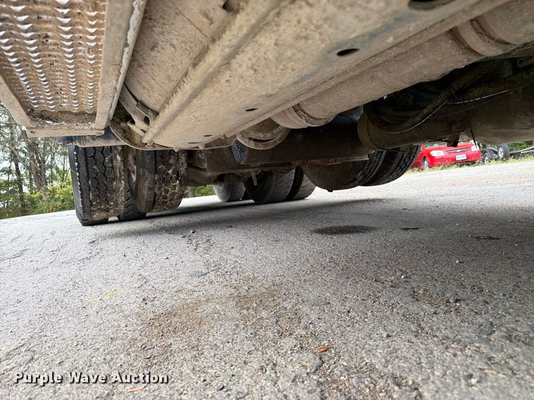 image for item FK3482 2017 Peterbilt 567 