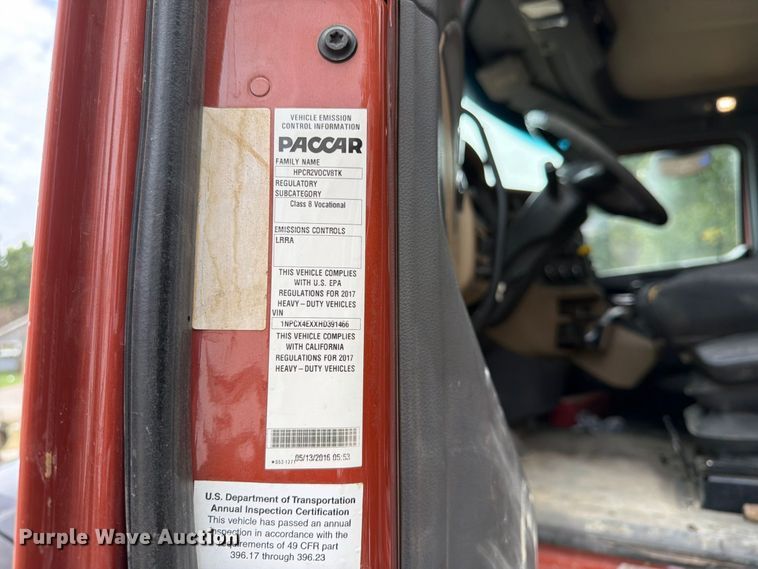 image for item FK3482 2017 Peterbilt 567 
