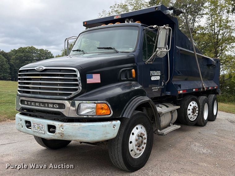 2007 Sterling L8500 dump truck