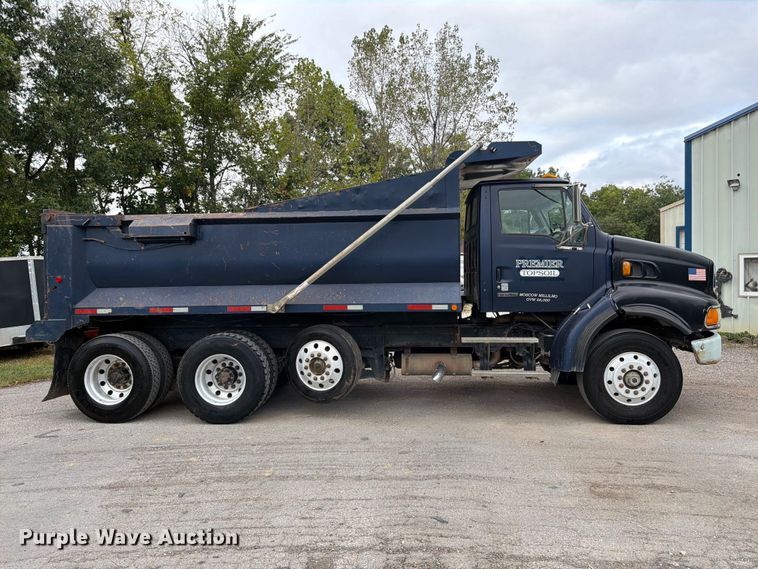 image for item FK3483 2007 Sterling L8500 dump truck