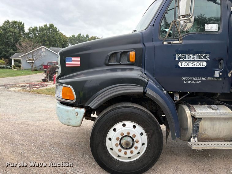 image for item FK3483 2007 Sterling L8500 dump truck