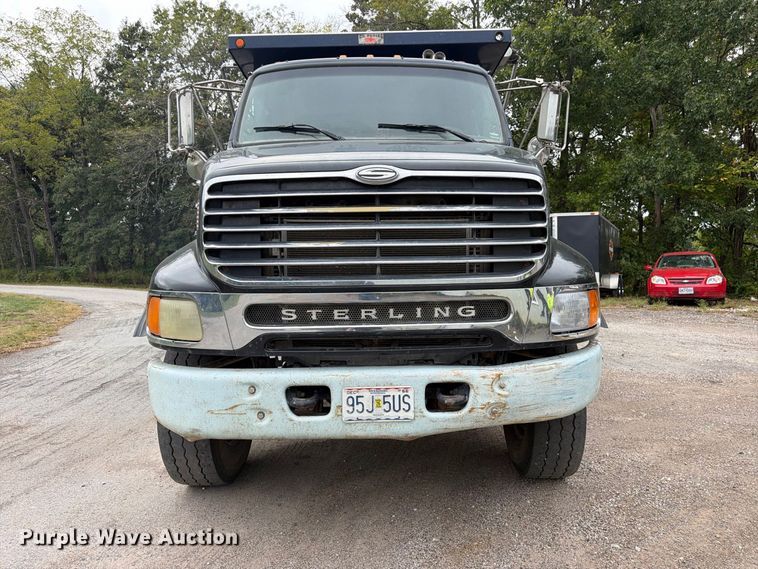 image for item FK3483 2007 Sterling L8500 dump truck