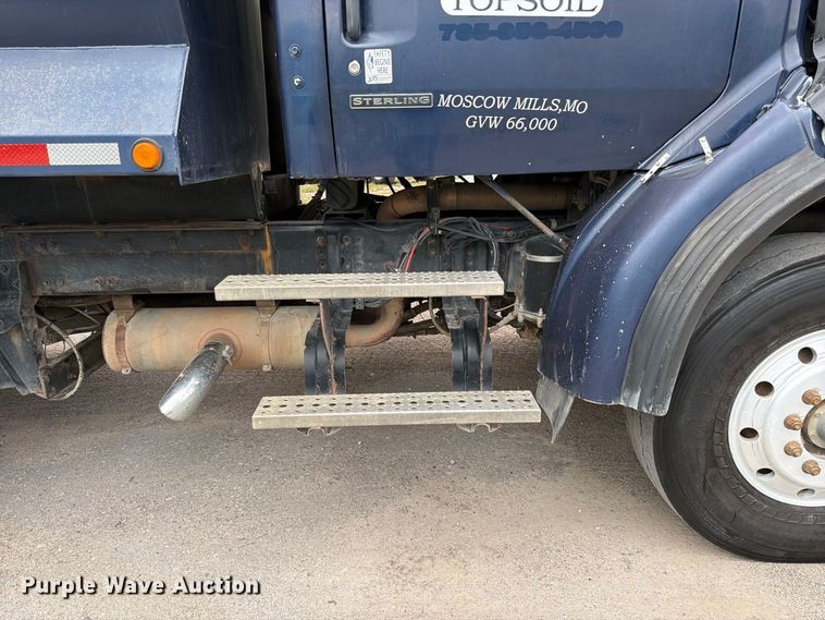 image for item FK3483 2007 Sterling L8500 dump truck