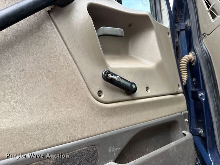 image for item FK3483 2007 Sterling L8500 dump truck