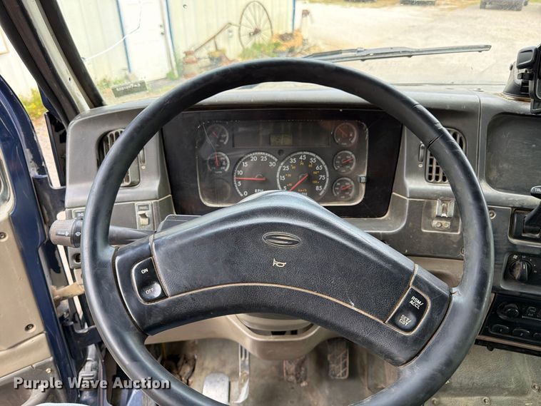 image for item FK3483 2007 Sterling L8500 dump truck