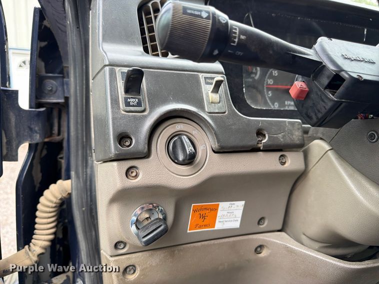 image for item FK3483 2007 Sterling L8500 dump truck