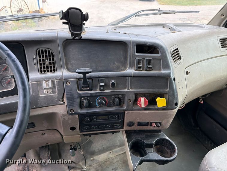 image for item FK3483 2007 Sterling L8500 dump truck