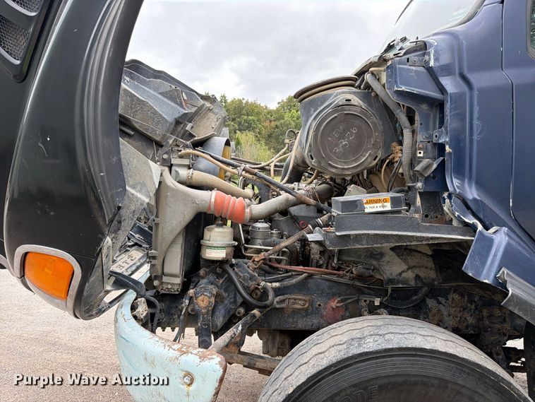 image for item FK3483 2007 Sterling L8500 dump truck