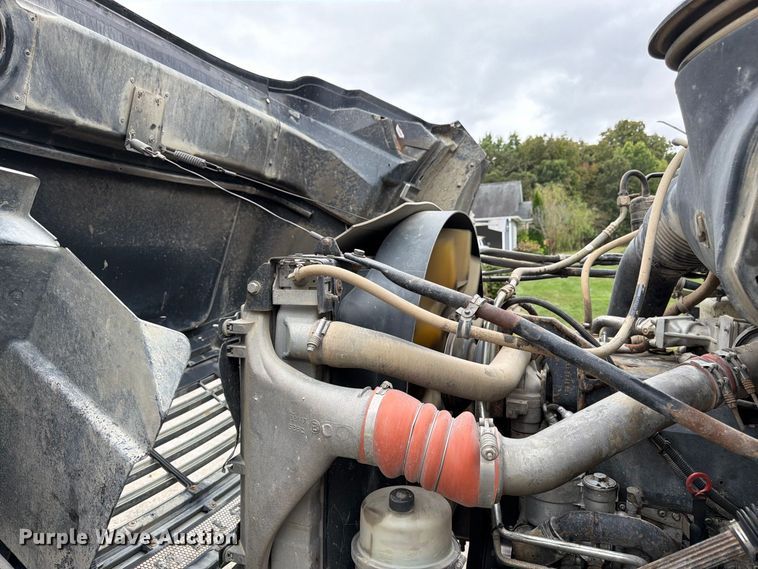 image for item FK3483 2007 Sterling L8500 dump truck