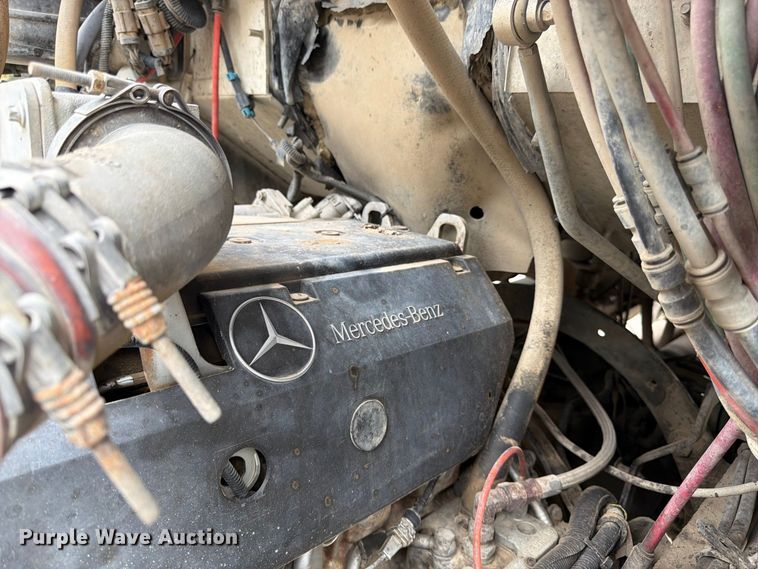 image for item FK3483 2007 Sterling L8500 dump truck
