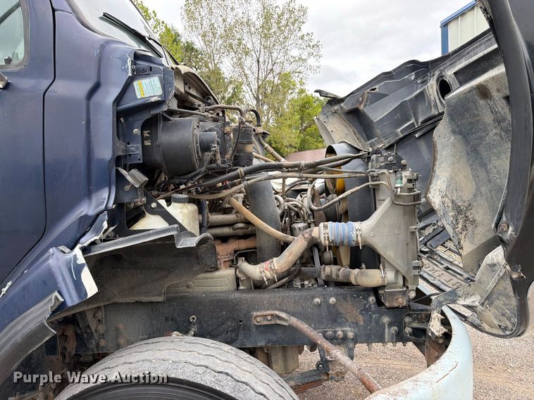 image for item FK3483 2007 Sterling L8500 dump truck