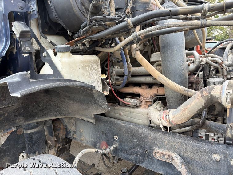 image for item FK3483 2007 Sterling L8500 dump truck