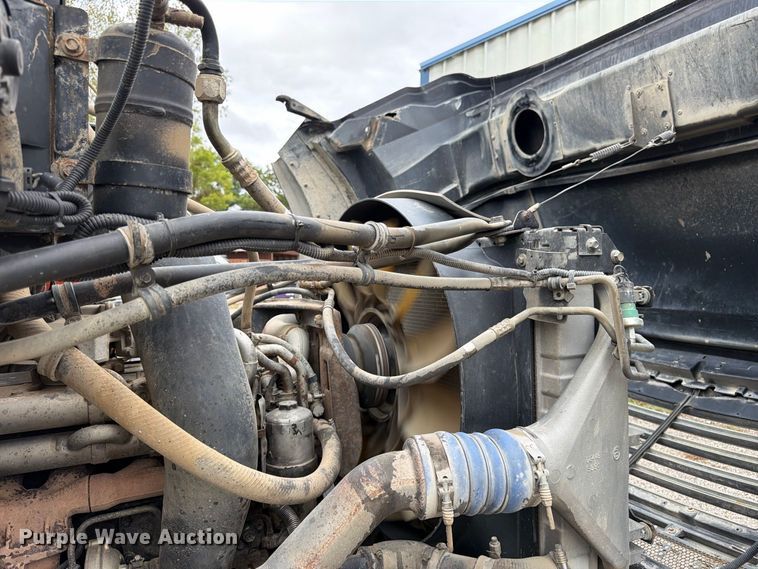 image for item FK3483 2007 Sterling L8500 dump truck