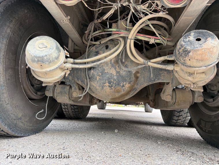 image for item FK3483 2007 Sterling L8500 dump truck
