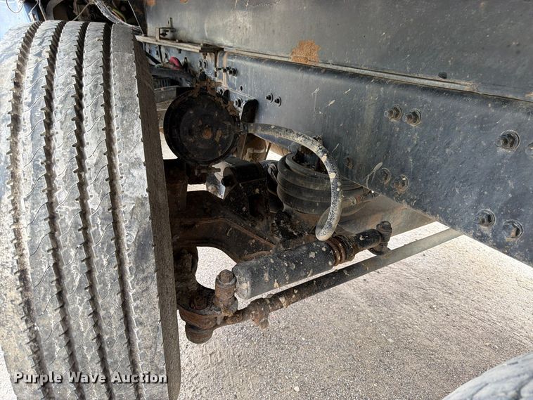 image for item FK3483 2007 Sterling L8500 dump truck
