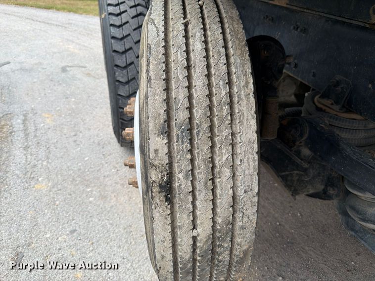 image for item FK3483 2007 Sterling L8500 dump truck