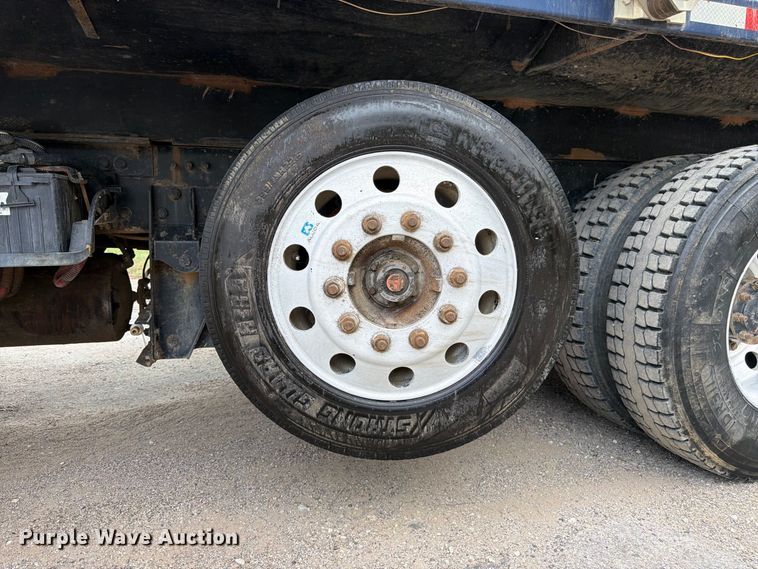 image for item FK3483 2007 Sterling L8500 dump truck