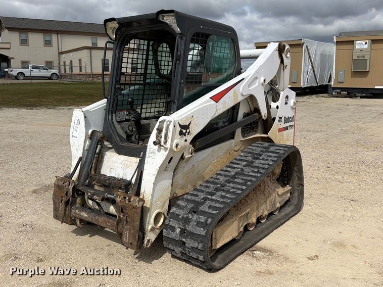 2018 Bobcat T650 tracked skid steer loader