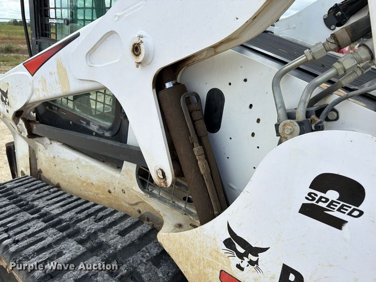 image for item FK3484 2018 Bobcat T650 tracked skid steer loader