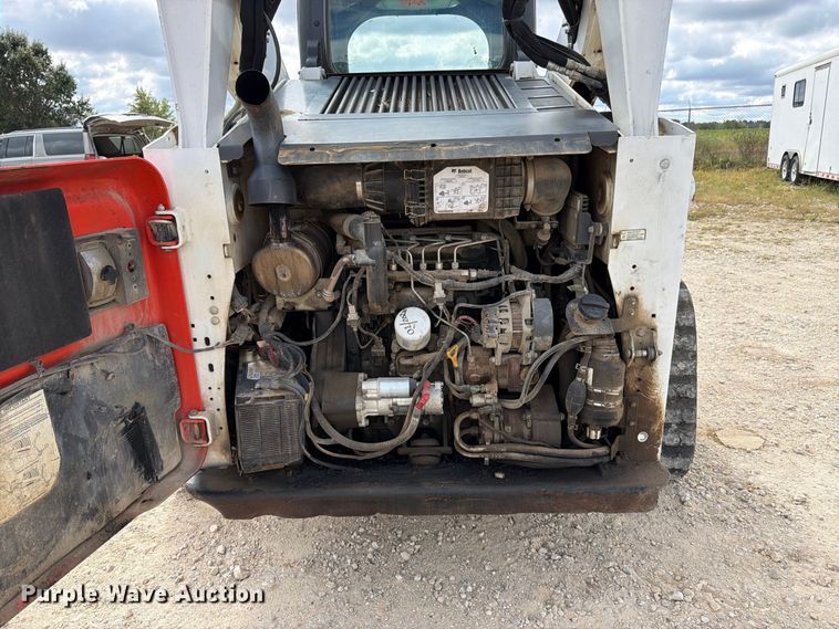 image for item FK3484 2018 Bobcat T650 tracked skid steer loader