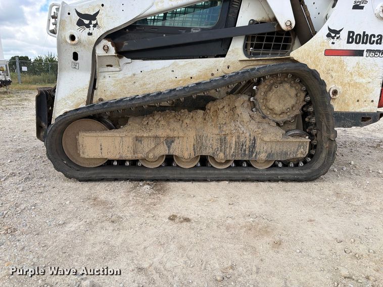 image for item FK3484 2018 Bobcat T650 tracked skid steer loader