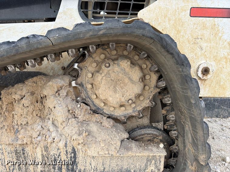 image for item FK3484 2018 Bobcat T650 tracked skid steer loader