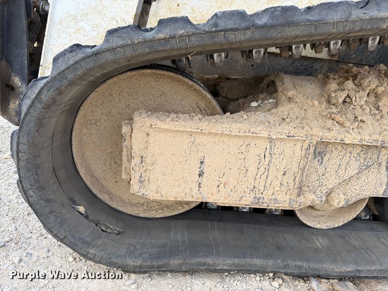 image for item FK3484 2018 Bobcat T650 tracked skid steer loader