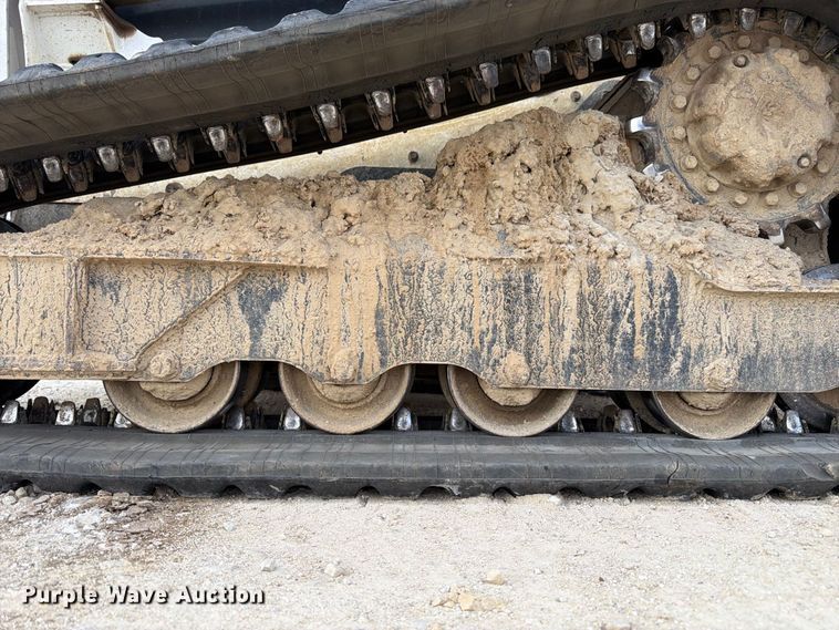 image for item FK3484 2018 Bobcat T650 tracked skid steer loader
