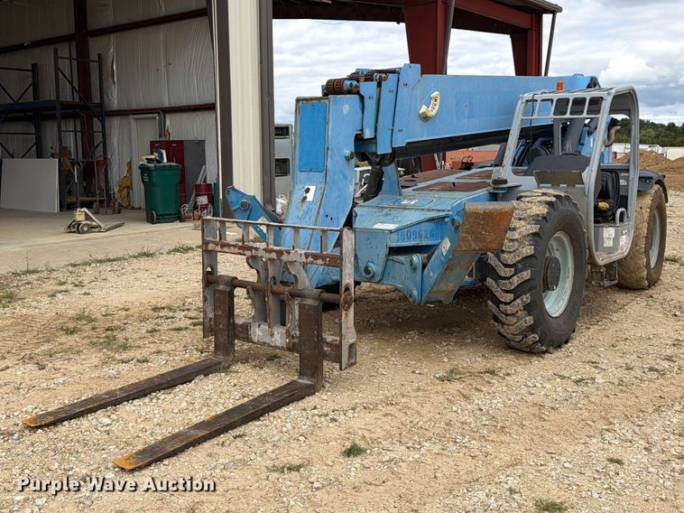 2012 Genie GTH1056 telehandler