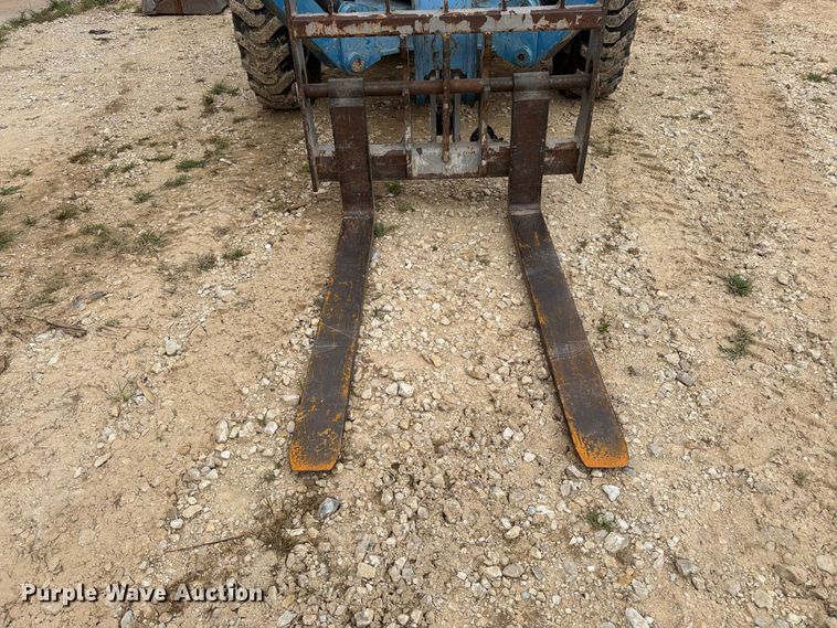 image for item FK3492 2012 Genie GTH1056 telehandler