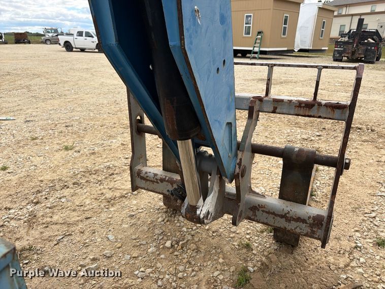image for item FK3492 2012 Genie GTH1056 telehandler