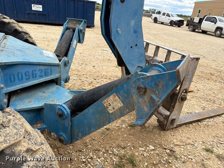 image for item FK3492 2012 Genie GTH1056 telehandler