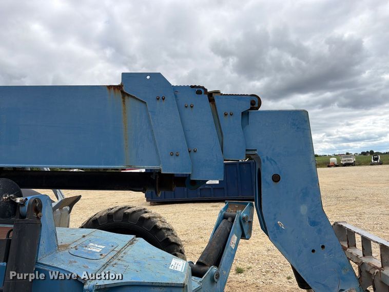 image for item FK3492 2012 Genie GTH1056 telehandler