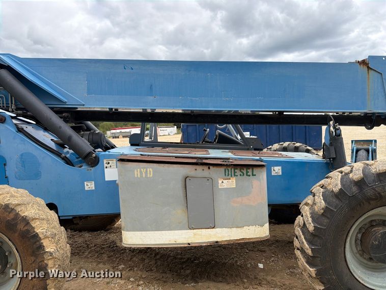 image for item FK3492 2012 Genie GTH1056 telehandler