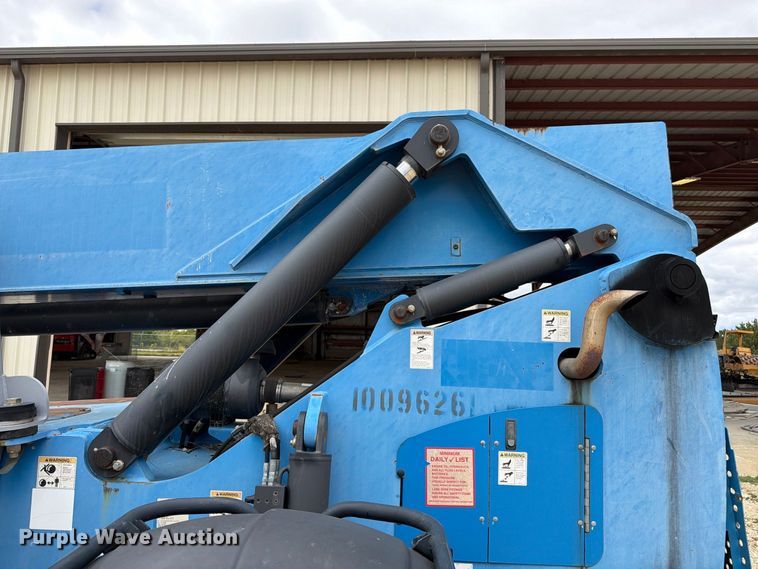 image for item FK3492 2012 Genie GTH1056 telehandler