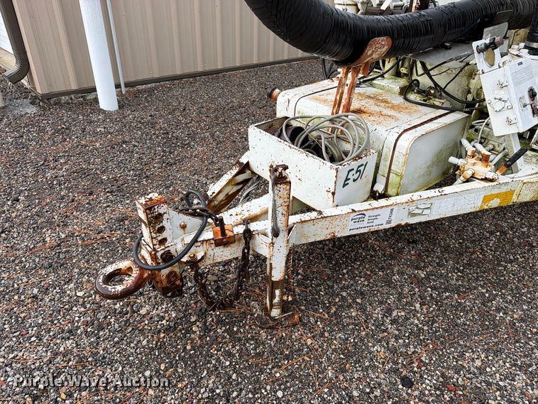 image for item FK3496 Camel vacuum excavator