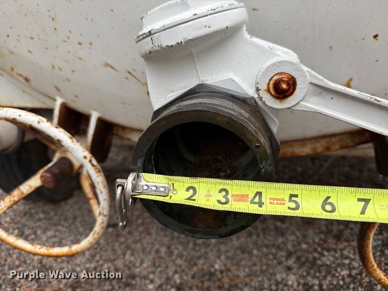image for item FK3496 Camel vacuum excavator