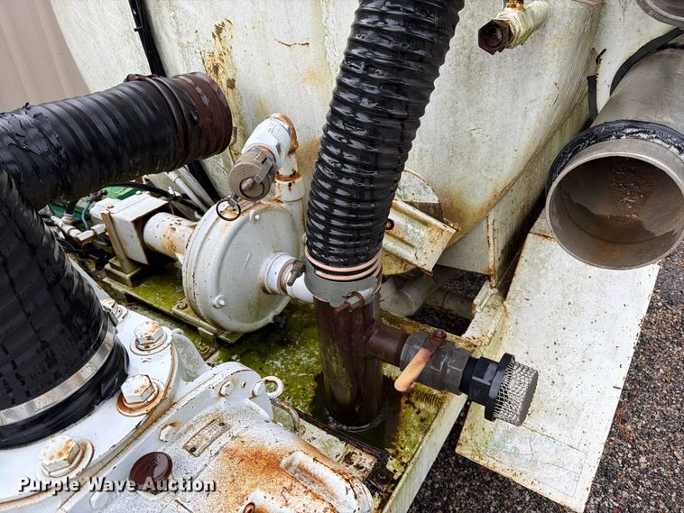 image for item FK3496 Camel vacuum excavator