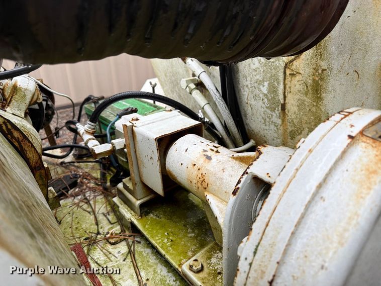 image for item FK3496 Camel vacuum excavator