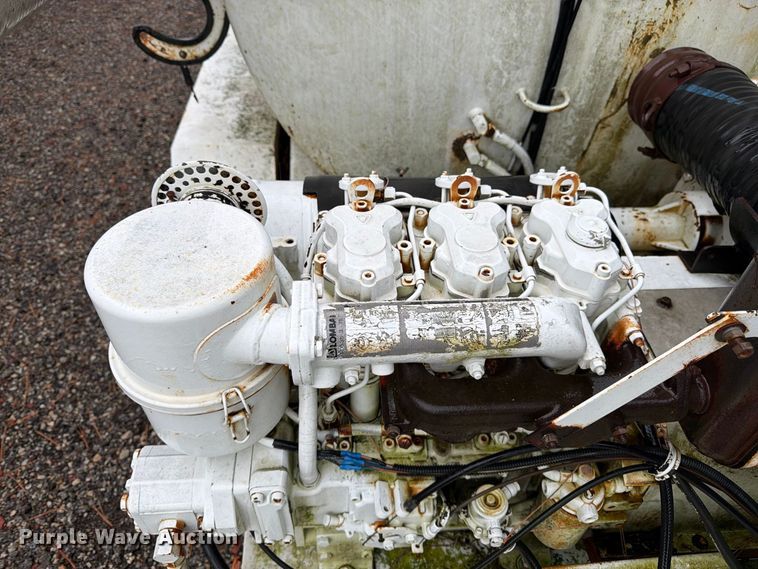 image for item FK3496 Camel vacuum excavator