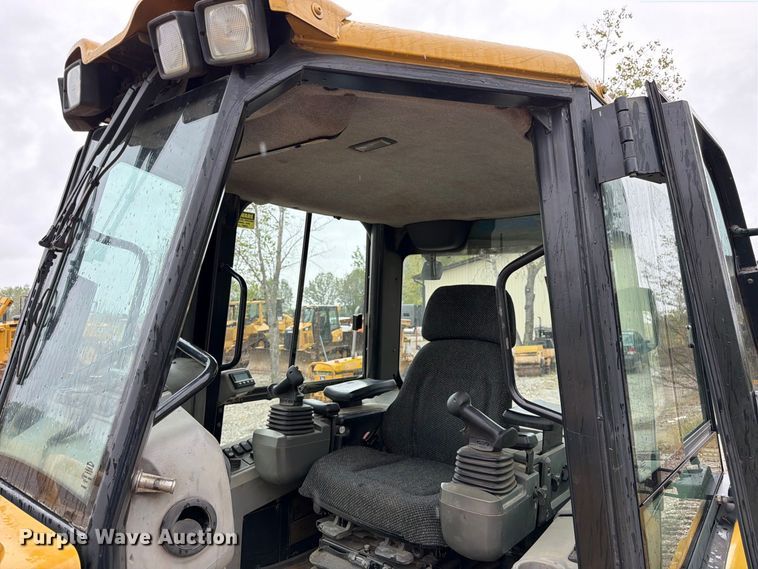 image for item FK3497 2008 Caterpillar D6K LGP dozer