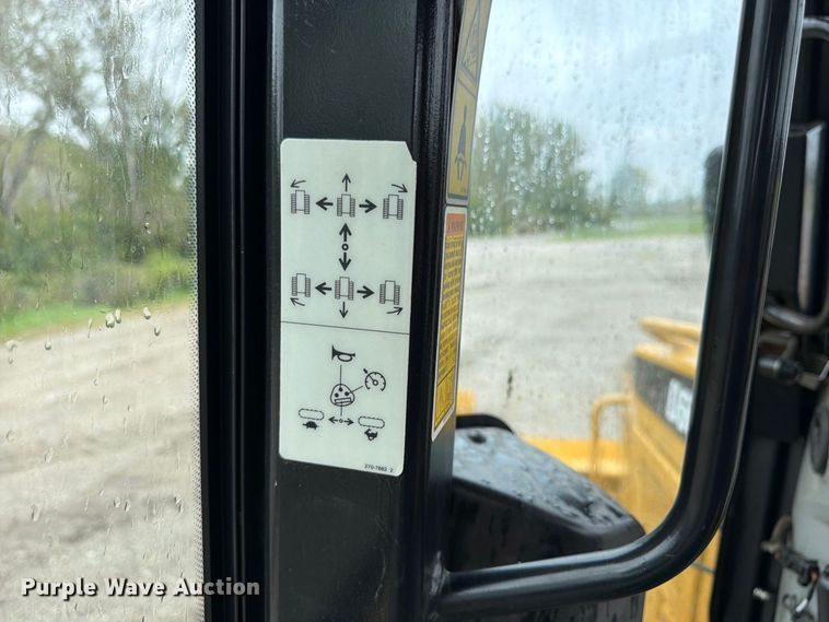 image for item FK3497 2008 Caterpillar D6K LGP dozer
