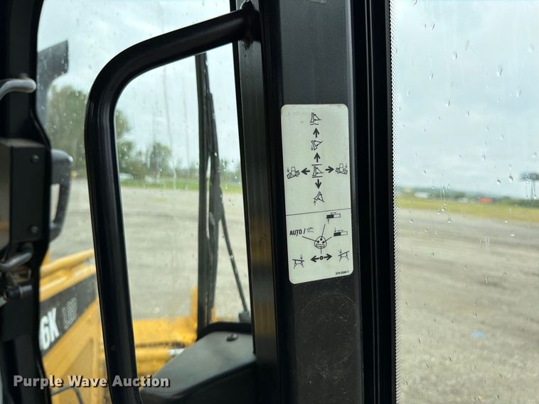 image for item FK3497 2008 Caterpillar D6K LGP dozer